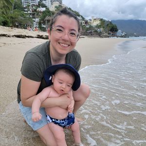 Meet your Posher, Denise